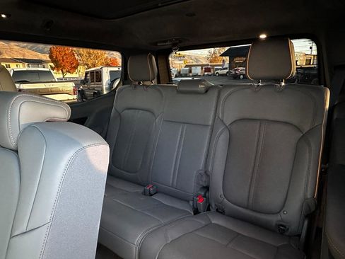 Used 2022 Jeep Grand Wagoneer Series II w/ Flexible Seating Group image 63