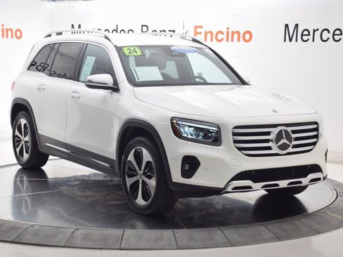 Certified 2024 Mercedes-Benz GLB 250 image 8