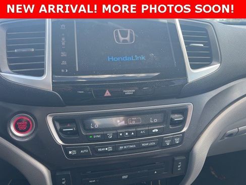 Used 2017 Honda Pilot EX-L image 9