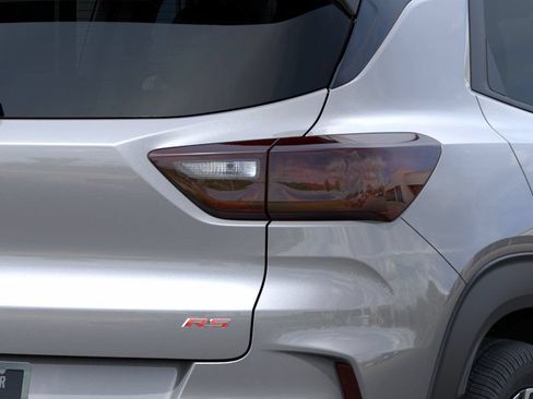 New 2026 Chevrolet TrailBlazer RS w/ Driver Confidence Package FWD image 11