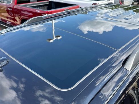 Used 2024 Ford Expedition Max Limited image 19