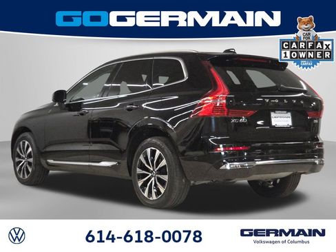 Used 2023 Volvo XC60 B5 Plus AWD/4WD image 12
