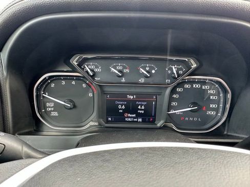 Used 2020 GMC Sierra 1500 Elevation w/ Elevation Value Package image 22