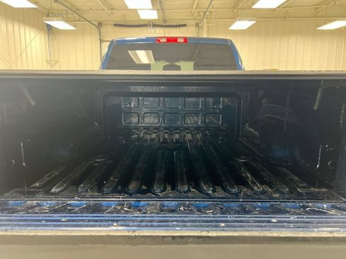 Used 2024 RAM 2500 Tradesman w/ Chrome Appearance Group AWD/4WD image 23