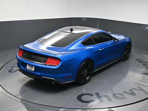 Used 2021 Ford Mustang Coupe w/ Equipment Group 101A RWD image 34