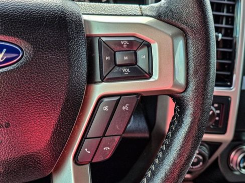 Used 2020 Ford F150 Lariat w/ Equipment Group 502A Luxury image 22