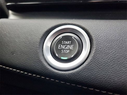 Used 2022 Cadillac Escalade Sport w/ Touring Package image 31