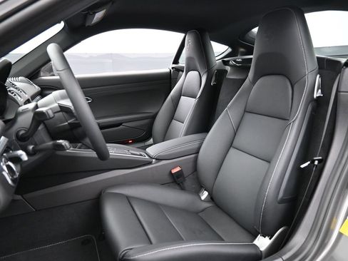 New 2025 Porsche 718 Cayman image 5