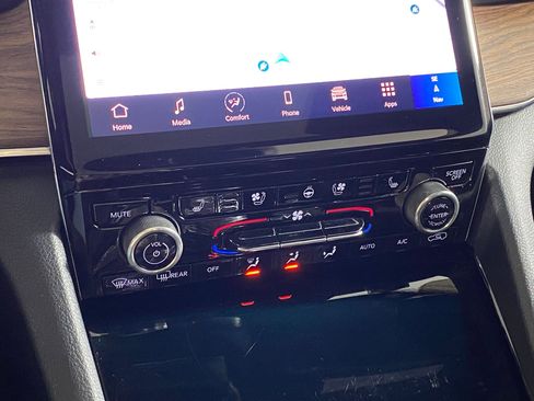 Used 2022 Jeep Grand Cherokee Summit image 27