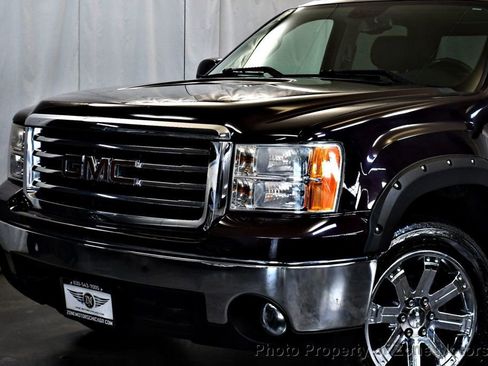 Used 2008 GMC Sierra 1500 SLT image 2