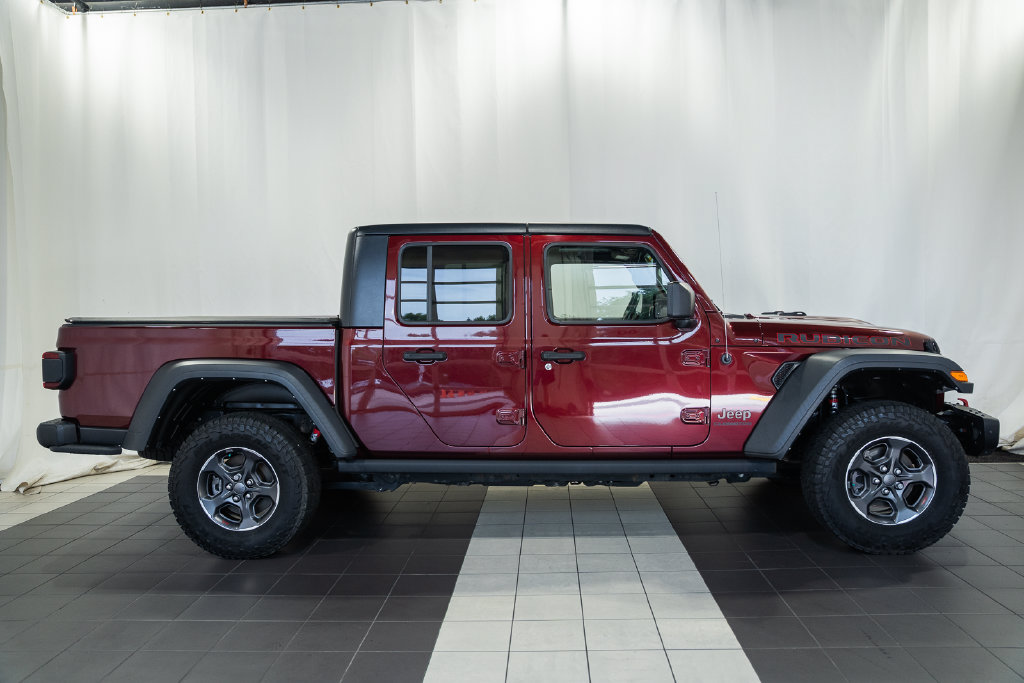 Certified 2021 Jeep Gladiator Rubicon w/ LED Lighting Group AWD/4WD image 3