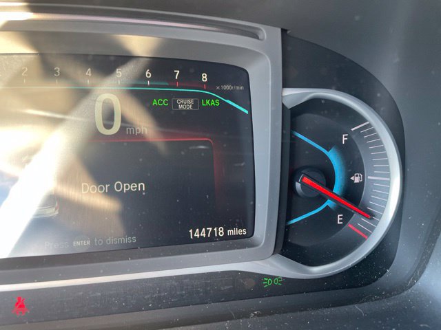 Used 2019 Honda Pilot Touring image 11