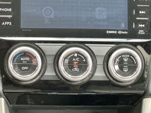 Used 2018 Subaru Forester 2.5i Premium AWD/4WD image 13