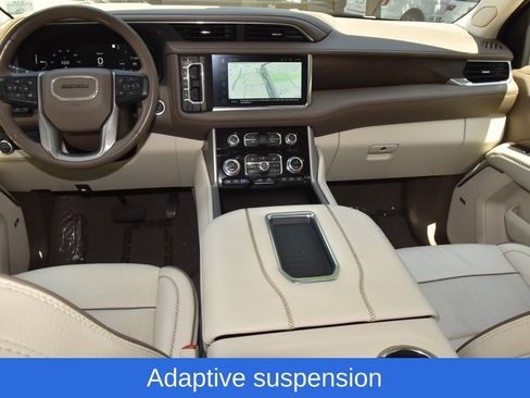 Used 2023 GMC Yukon Denali w/ Max Trailering Package AWD/4WD image 12