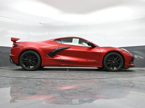 Used 2023 Chevrolet Corvette Stingray Preferred Cpe w/ Z51 Performance Package RWD image 43