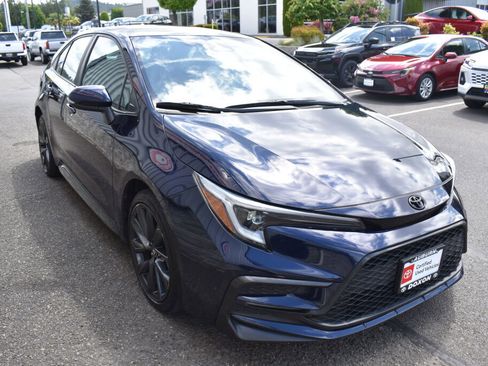 Certified 2023 Toyota Corolla SE FWD image 3