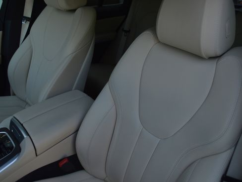 Used 2020 BMW X5 xDrive40i w/ Convenience Package AWD/4WD image 27