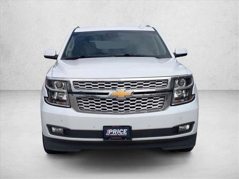 Used 2019 Chevrolet Tahoe LT image 2
