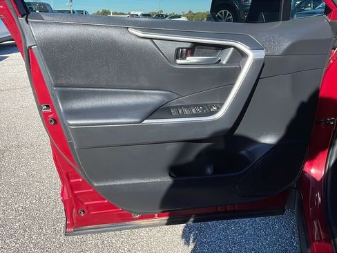 Used 2023 Toyota RAV4 XLE image 20