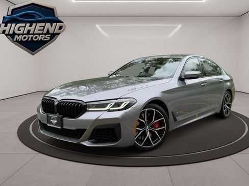 Used 2023 BMW 540i xDrive w/ Executive Package AWD/4WD image 2