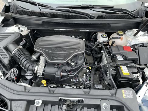 Certified 2023 Cadillac XT5 Premium Luxury w/ LPO, Floor Liner Package image 36