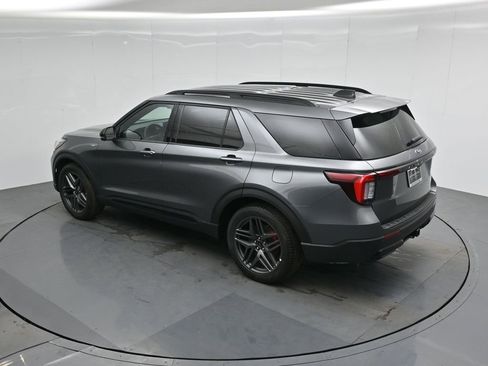 New 2026 Ford Explorer ST-Line w/ ST-Line Street Pack image 45