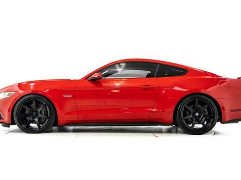 Used 2015 Ford Mustang GT Premium w/ Equipment Group 401A RWD image 9