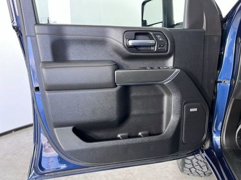 Used 2021 GMC Sierra 2500 AT4 w/ AT4 Preferred Package image 22