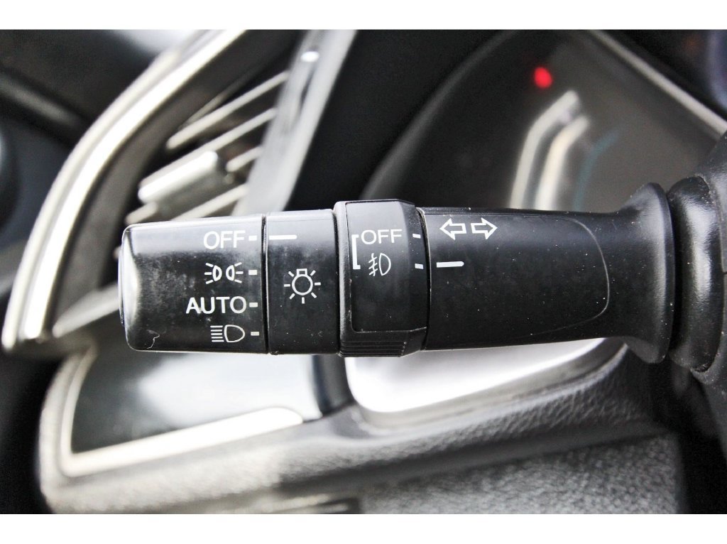 Used 2021 Honda Civic EX image 18