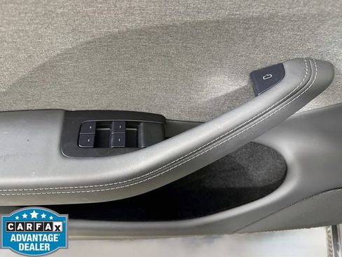 Used 2025 Tesla Model 3 Long Range RWD image 17