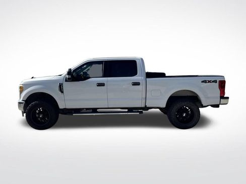 Used 2017 Ford F250 XLT AWD/4WD image 8