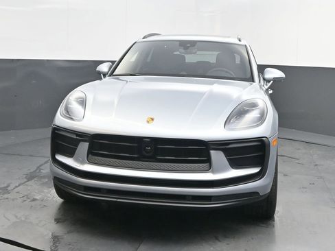 New 2026 Porsche Macan AWD/4WD image 10