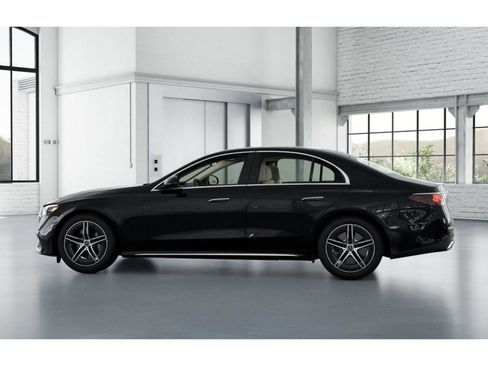 New 2026 Mercedes-Benz E 450 4MATIC Sedan image 33