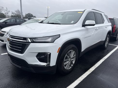Certified 2023 Chevrolet Traverse LT image 5
