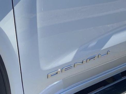 Used 2021 GMC Sierra 1500 Denali AWD/4WD image 28