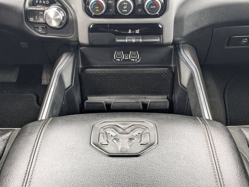 Used 2024 RAM 1500 Laramie AWD/4WD image 19