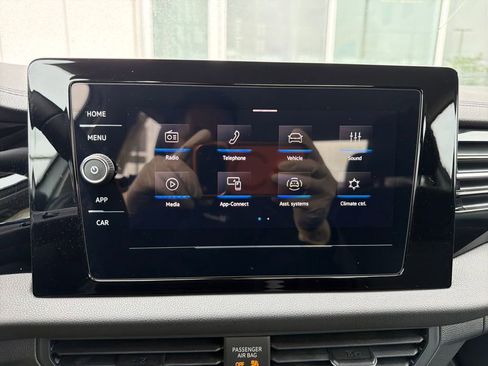 Used 2025 Volkswagen Jetta S FWD image 21