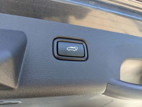 New 2026 Kia Sportage EX FWD image 11