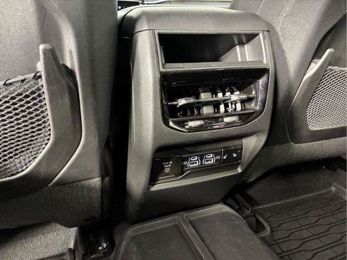 Used 2024 Jeep Grand Cherokee Trailhawk AWD/4WD image 49