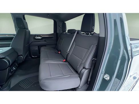 New 2026 Chevrolet Silverado 1500 LT image 28