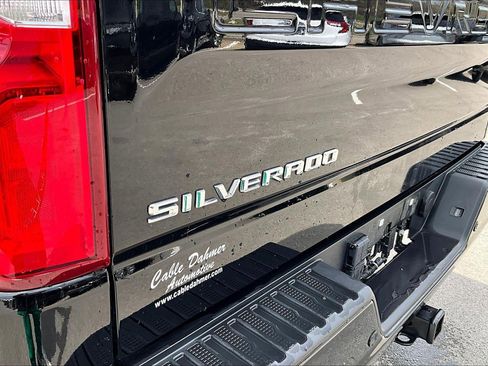 Used 2024 Chevrolet Silverado 1500 LT Trail Boss w/ LT Trail Boss Premium Package image 26