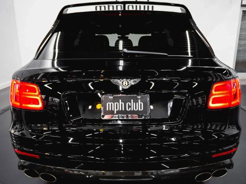 Used 2019 Bentley Bentayga image 19