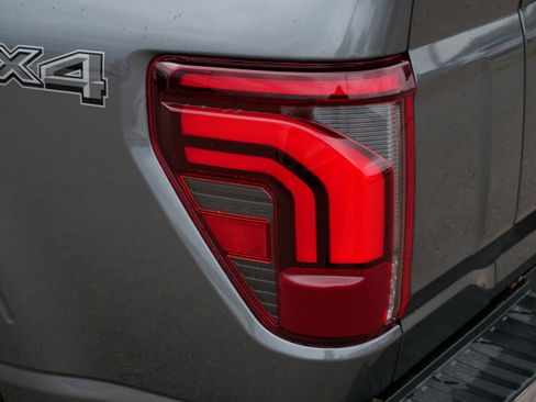 Used 2026 Ford F150 Lariat w/ Equipment Group 502A High AWD/4WD image 17