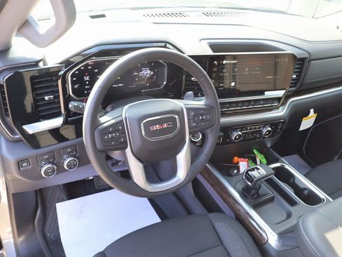 New 2026 GMC Sierra 1500 Elevation AWD/4WD image 25
