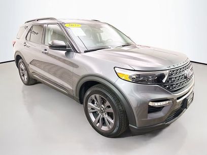 Used 2022 Ford Explorer XLT w/ Equipment Group 202A