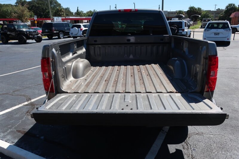 Used 2008 Chevrolet Silverado 1500 W/T RWD image 23