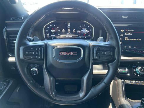 Used 2024 GMC Sierra 1500 AT4 w/ Technology Package AWD/4WD image 70