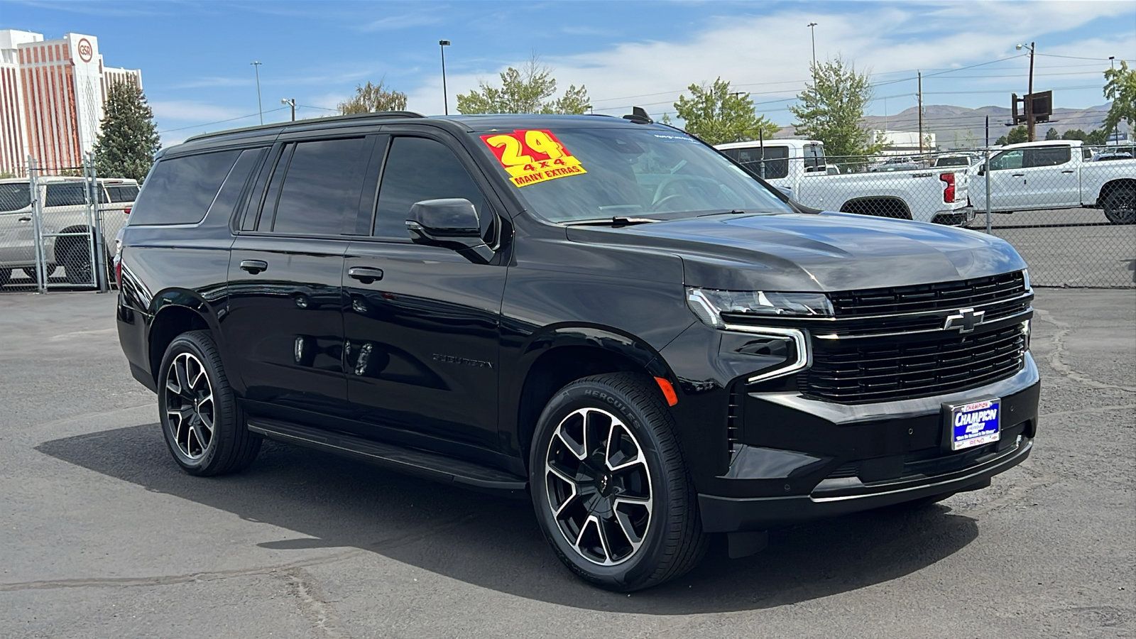 Used 2024 Chevrolet Suburban RST w/ Sport Performance Package AWD/4WD image 3
