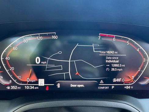 Used 2023 BMW 430i xDrive Convertible w/ M Sport Package AWD/4WD image 17