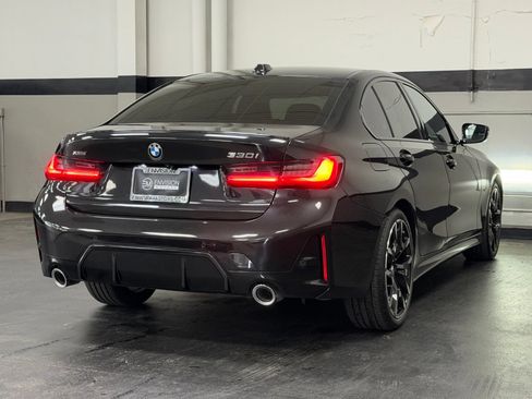 Used 2025 BMW 330i xDrive Sedan w/ M Sport Package AWD/4WD image 13